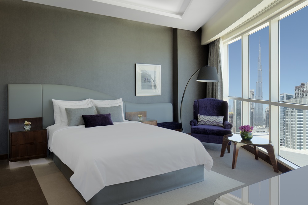 How Radisson Blu Hotel Bedroom Set Transforms Hotel Interiors